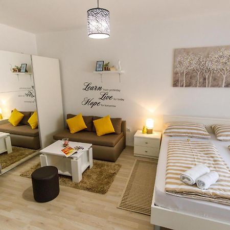 Gorgeous Home In Knin With Kitchen Kovacic Ngoại thất bức ảnh